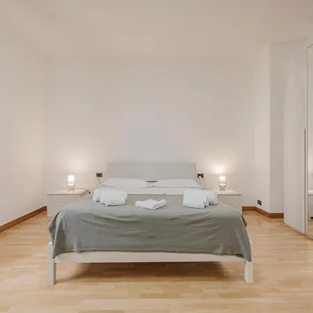 La Fenice Private Gardent Free