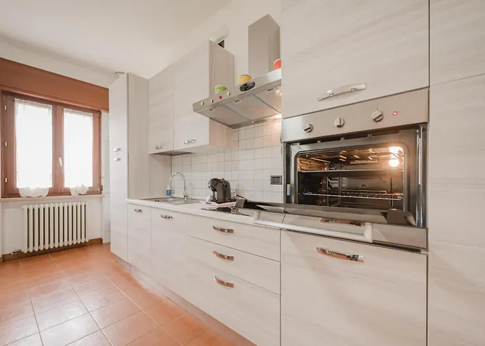 La Fenice Private Gardent Free 公寓